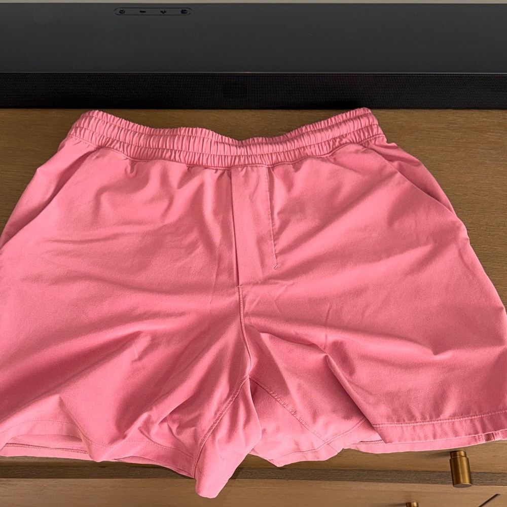 Lululemon pacemaker 5” shorts linerless